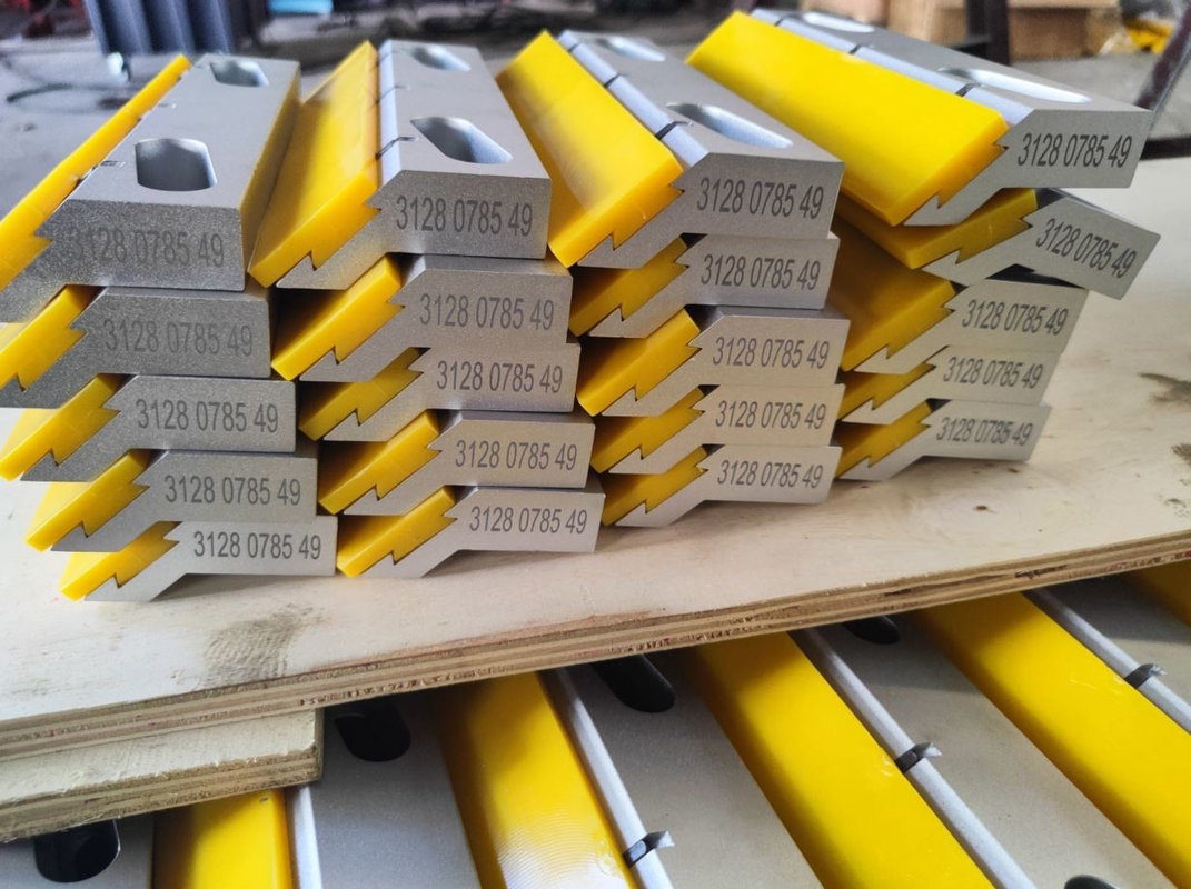 3128 0785 48 Y 3128 0785 49 SET DE TENIDOR 6063 PERFILES DE TENIDOR DE ALUMINIO PERFILES DE PATINA 3250 mm Perfiles de aluminio extrudidos
