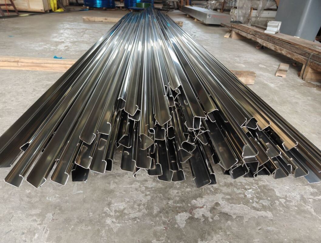 Aleación de aluminio 7005, perfil extruido de aluminio de 4800 mm de longitud para viga de alimentación de equipo de perforación de roca hidráulica